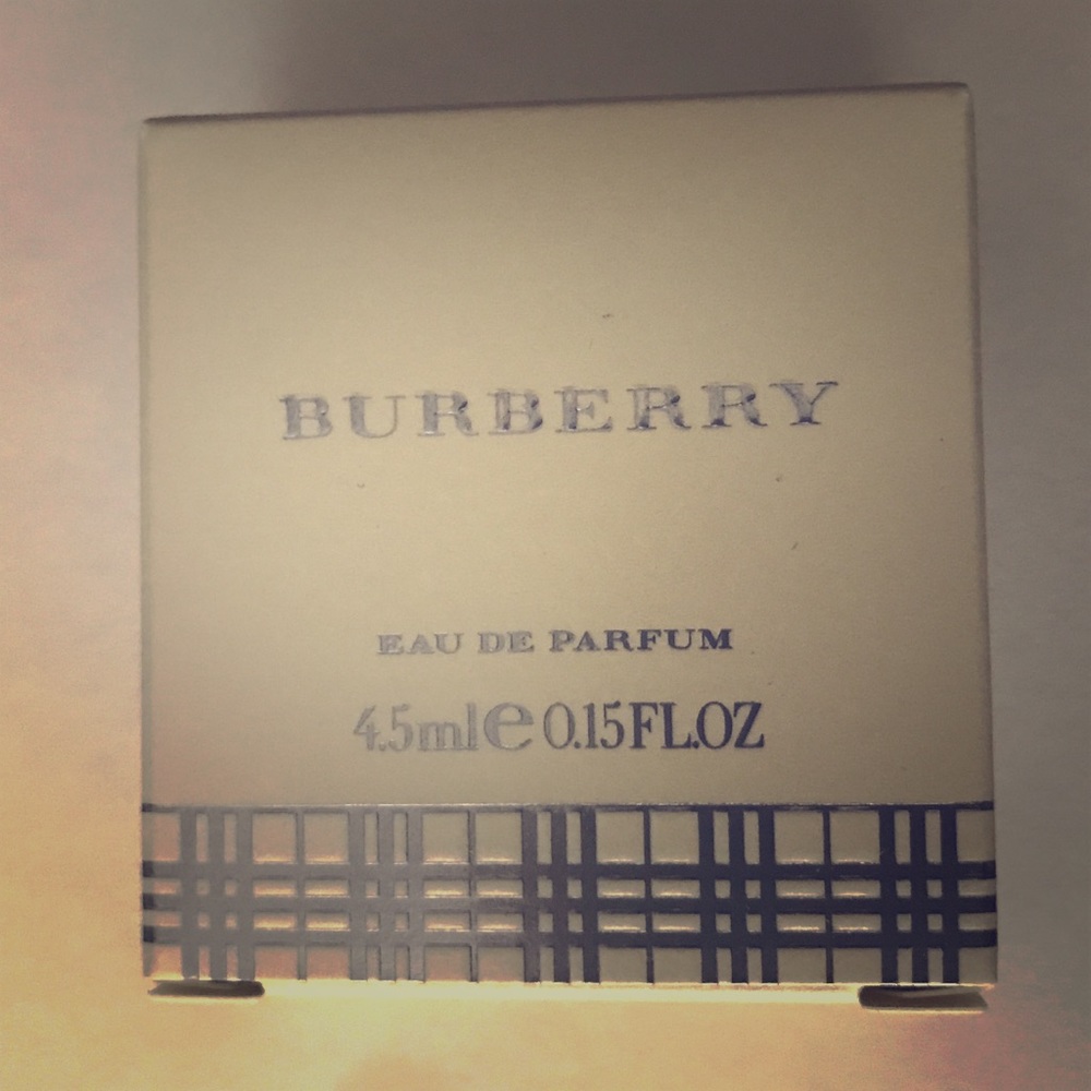 Burberry Eau De Parfum 4.5 ml New
